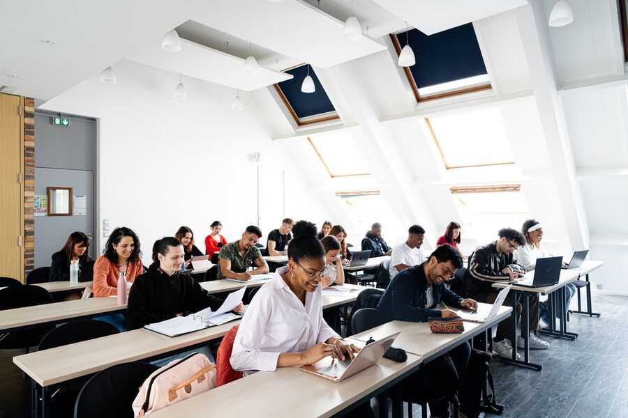 ICD - International Business School
