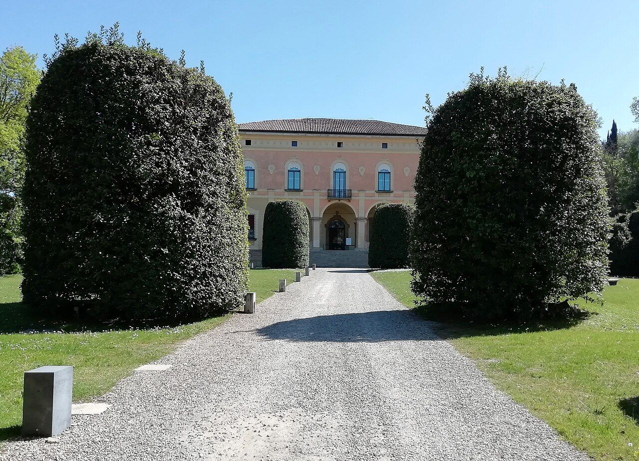 Bologna Business School (University of Bologna)